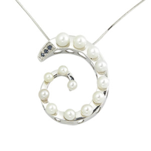 necklaces01_DE