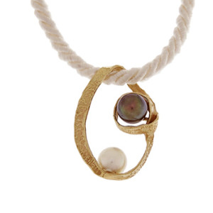 necklaces11_n_DE